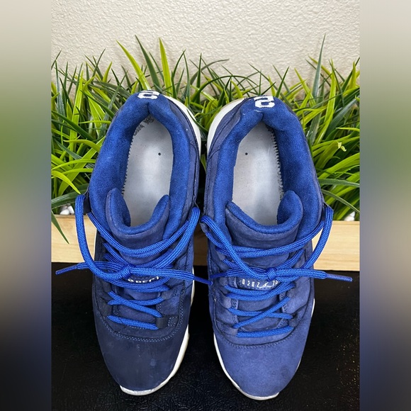 Jordan 11 Retro Low Derek Jeter RE2PECT AV2187-441 - Picture 7 of 11